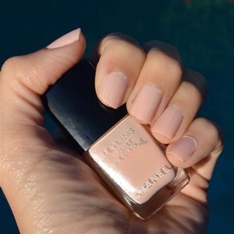 chanel pink velvet polish|Chanel nail polish for runway.